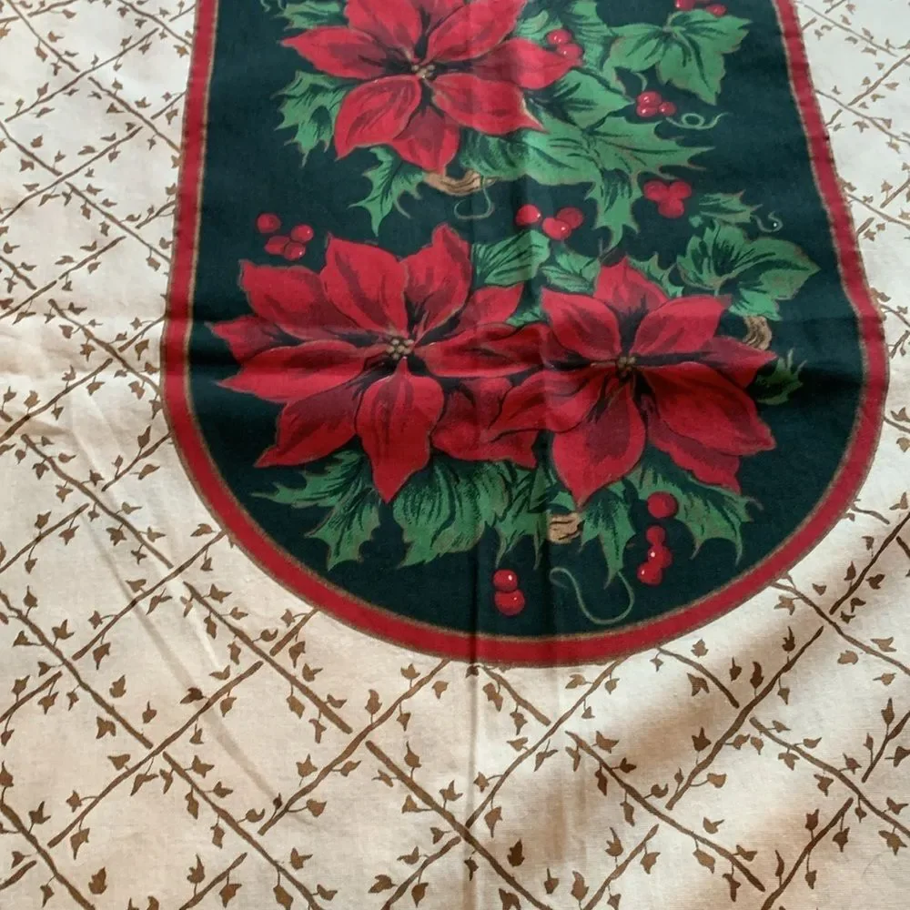 Large Rectangle Charter Club Christmas Poinsettia tablecloth